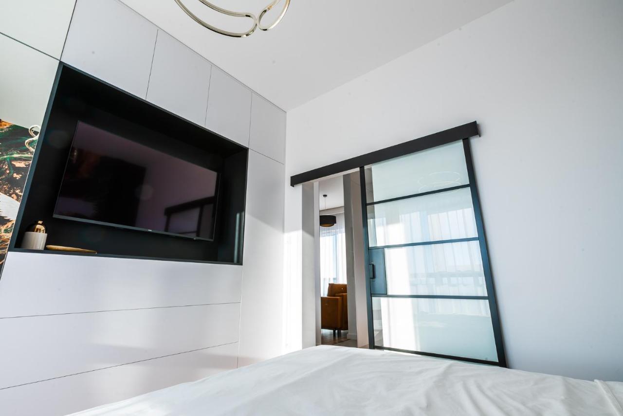 Apartament Plaza Tower 14 Pietro 키엘체 외부 사진